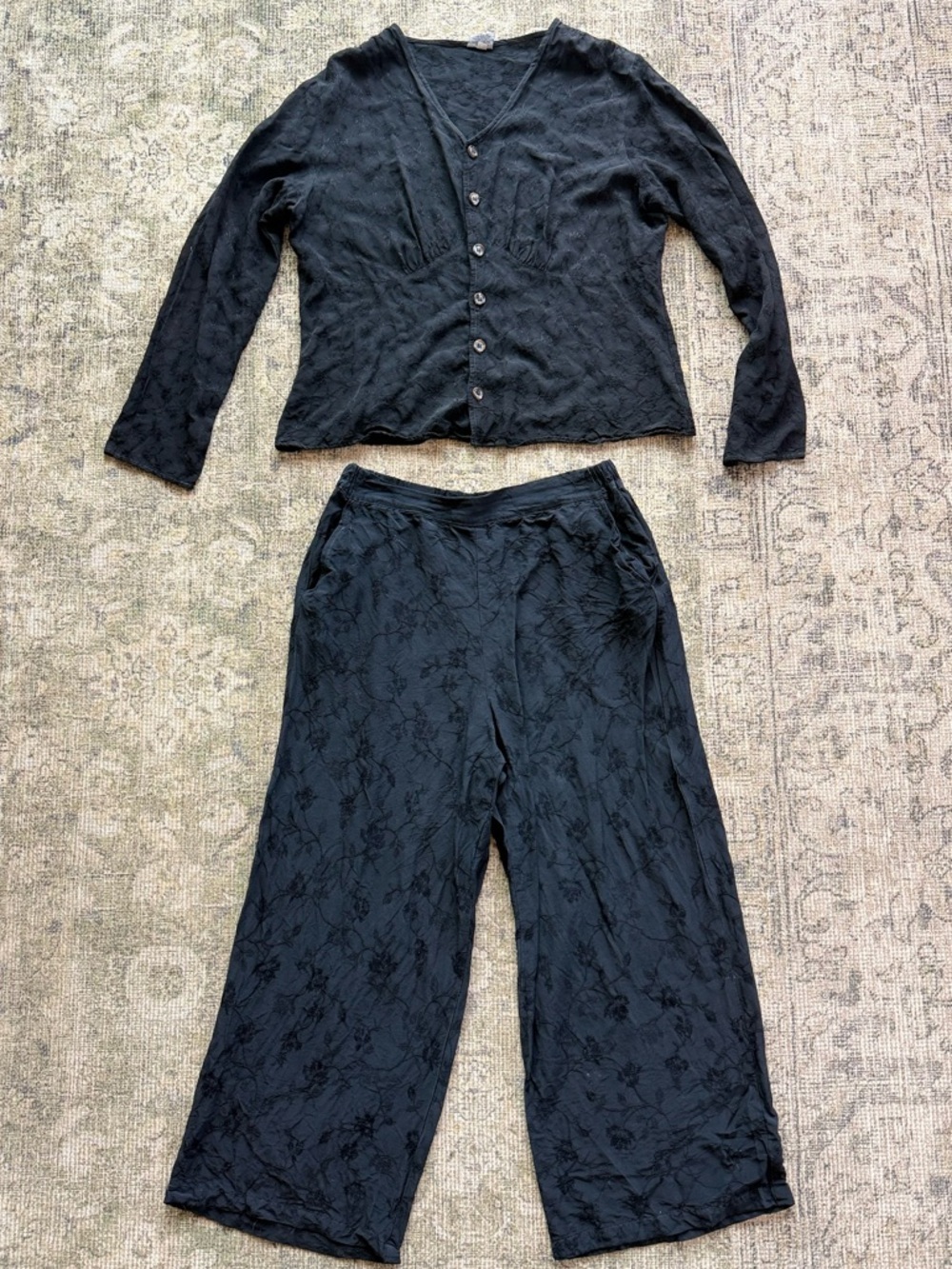 CP Shades Black Textured Two-Piece Set Button Blouse + Wide Leg Pants Medium